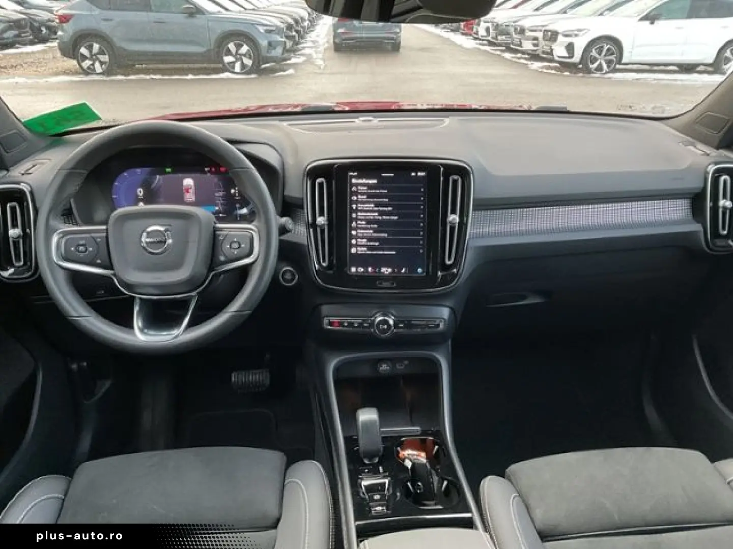 VOLVO XC40 B4 Ultimate Dark