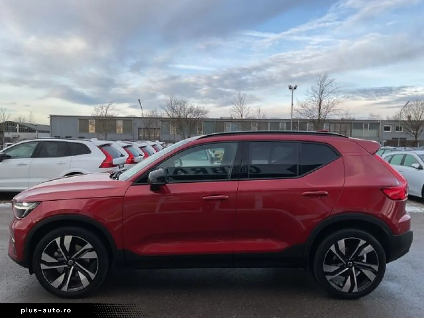 VOLVO XC40 B4 Ultimate Dark
