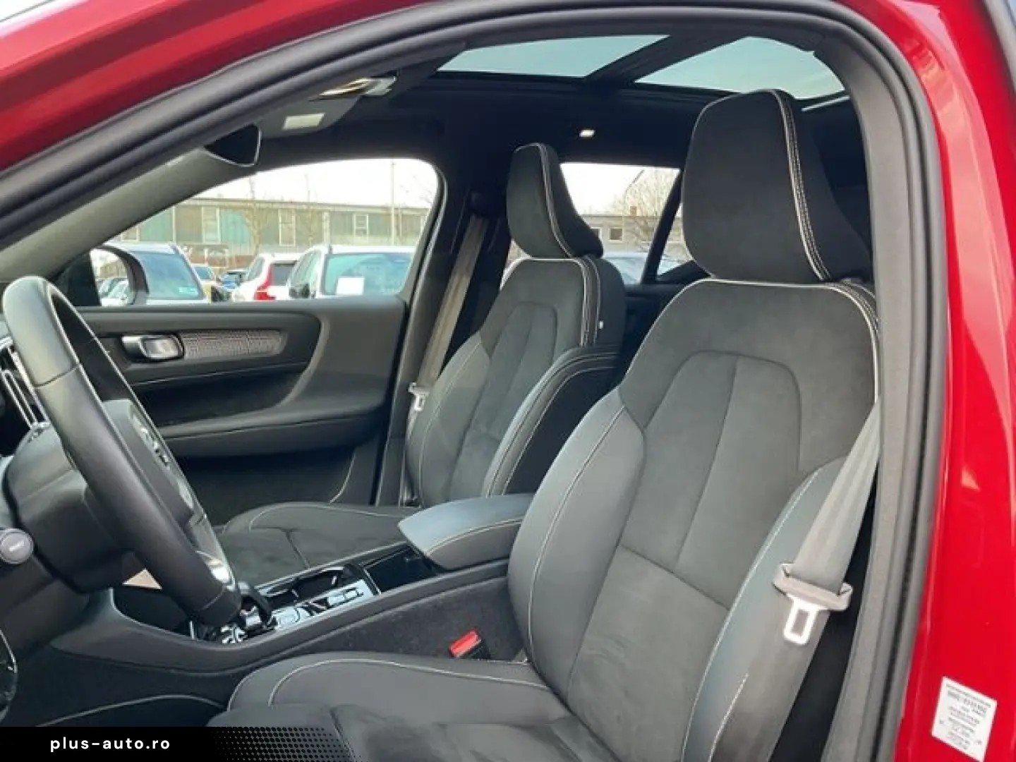 VOLVO XC40 B4 Ultimate Dark