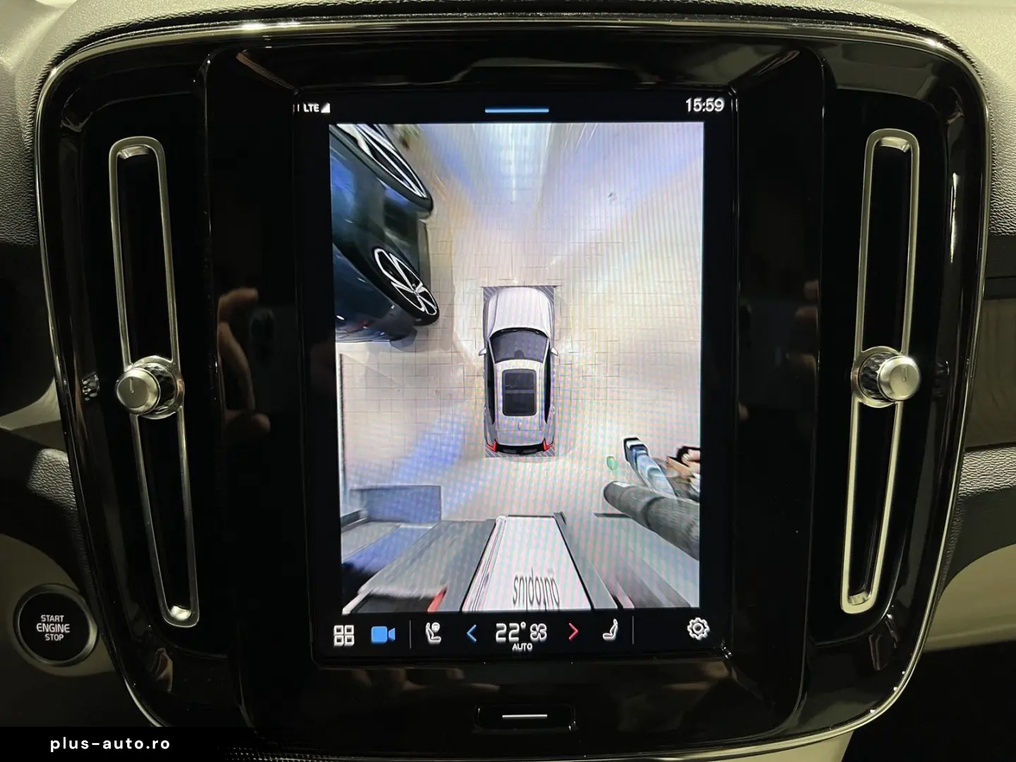 VOLVO XC40 B5 Ultimate Bright AWD