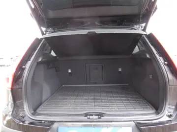 VOLVO XC40 B5 AWD  Ultimate Dark
