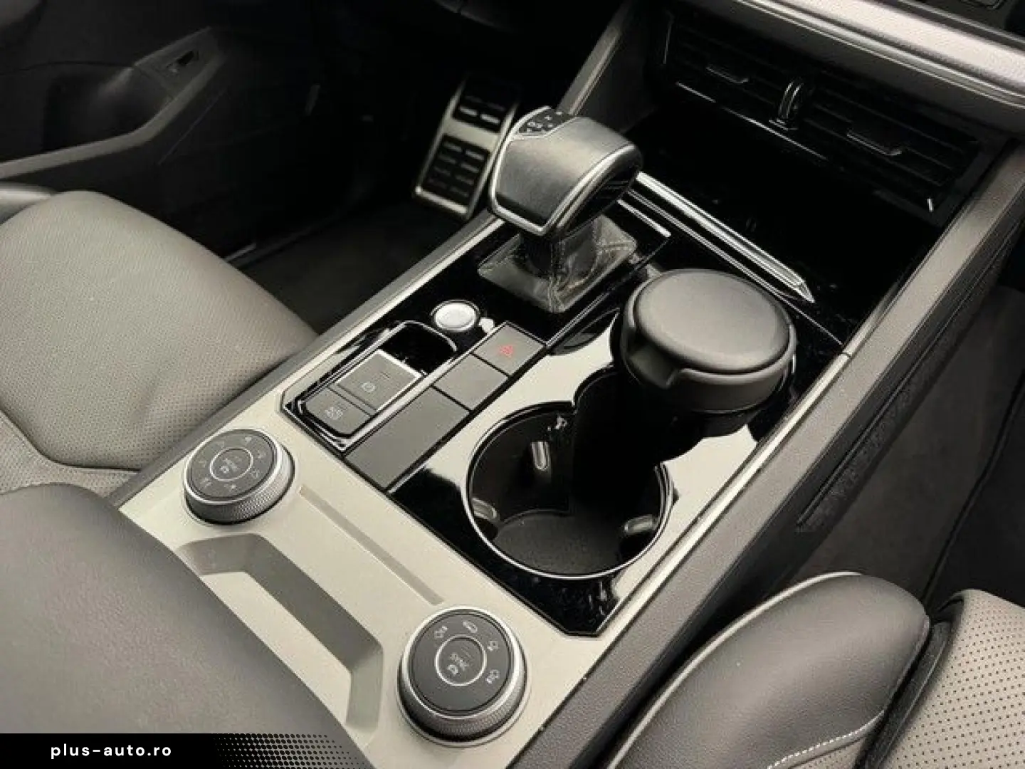 VW Touareg V6 TDI 4M Autom. R Line LuftSavonaAHK