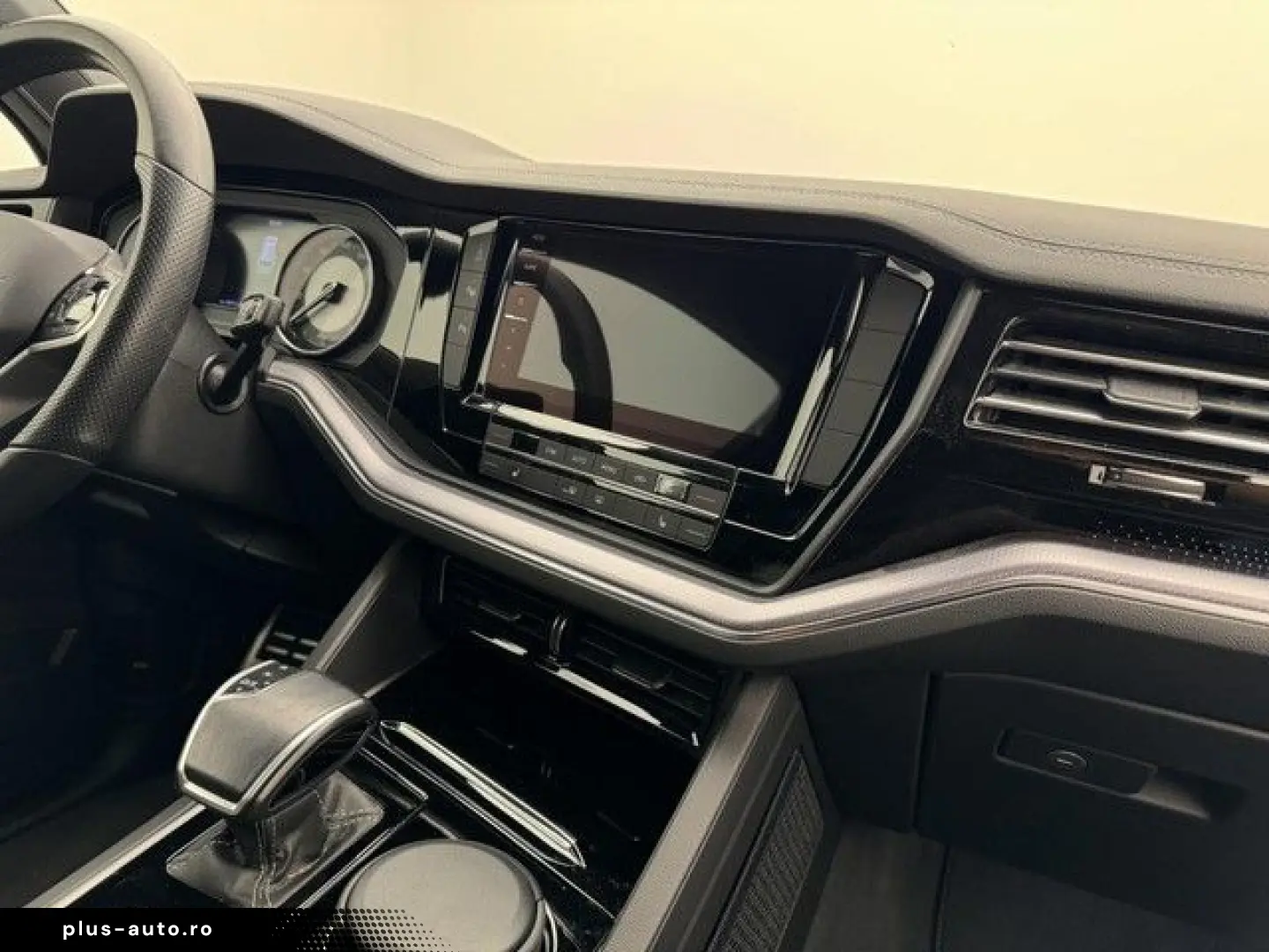 VW Touareg V6 TDI 4M Autom. R Line LuftSavonaAHK