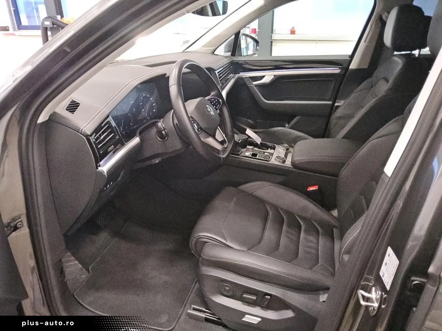 VW Touareg R-Line 3.0TDI 558 -ohne Anzahlung Navi A