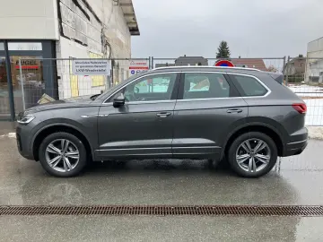 VW Touareg 3.0 V6 TDI DSG R-Line 4Motion Leder Navi