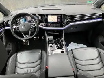 VW Touareg 3.0 V6 TDI DSG R-Line 4Motion Leder Navi