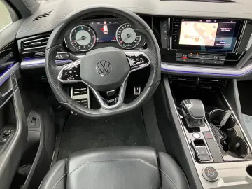 VW Touareg 3.0 V6 TDI DSG R-Line 4Motion Leder Navi