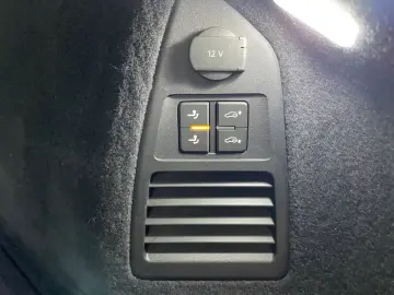 VW Touareg Elegance 3.0TDI  R-LINE AHK LUFT