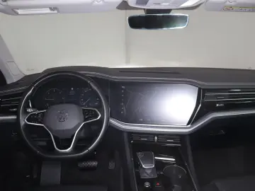 VW Touareg R-Line 3.0TDI 629 -ohne Anzahlung AHK Lu