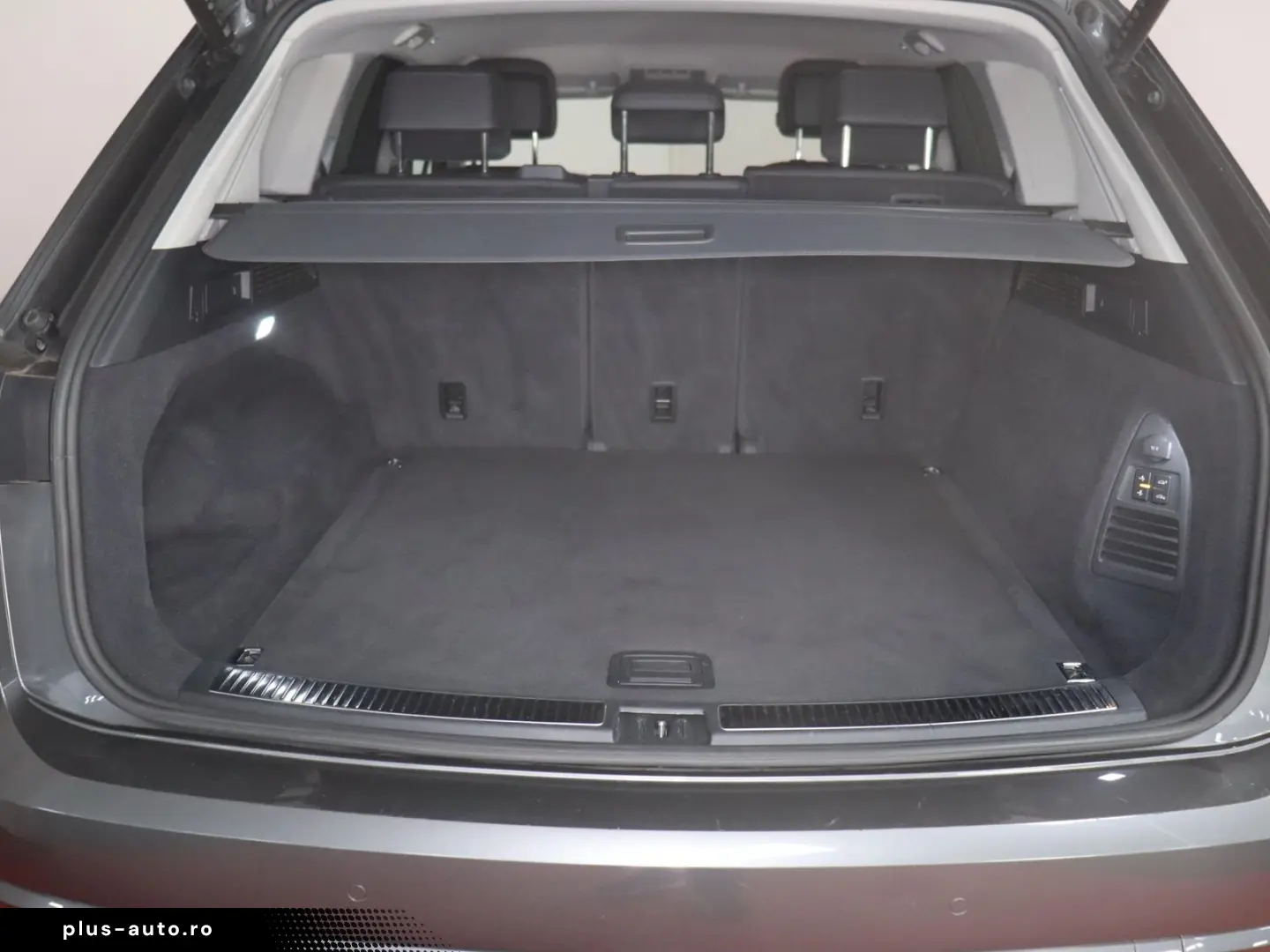 VW Touareg R-Line 3.0TDI 629 -ohne Anzahlung AHK Lu