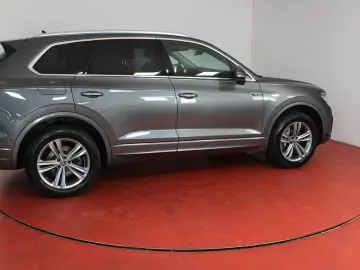 VW Touareg R-Line 3.0TDI 629 -ohne Anzahlung AHK Lu