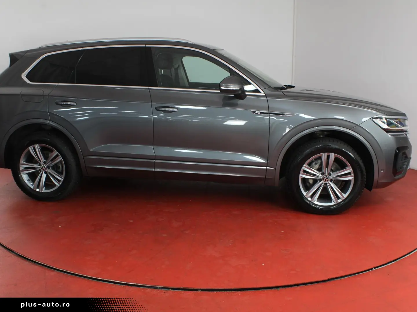 VW Touareg R-Line 3.0TDI 629 -ohne Anzahlung AHK Lu
