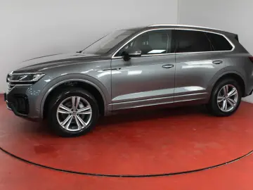 VW Touareg R-Line 3.0TDI 629 -ohne Anzahlung AHK Lu