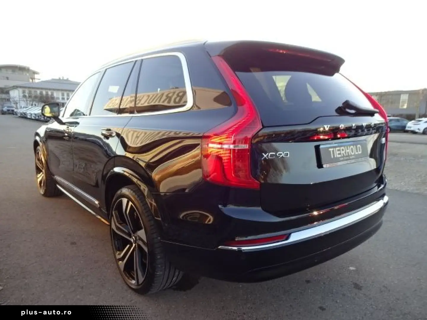 VOLVO XC90 T8 Ultimate Bright Plug