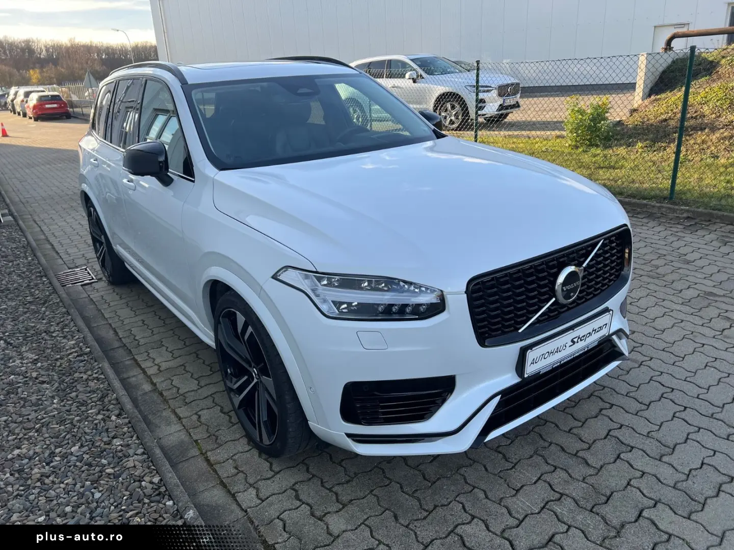 VOLVO XC90 T8 AWD Ultimate Dark