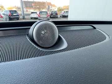 VOLVO XC90 T8 AWD Ultimate Dark