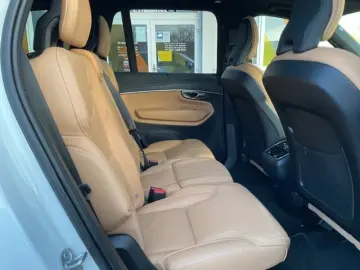 VOLVO XC90 B5 Ultimate Bright