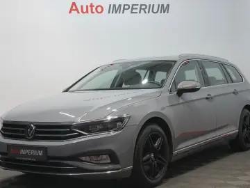 VW Passat Variant Elegance 4Motion ACC MATRIX AHK