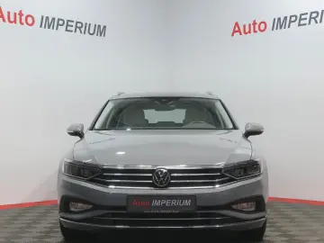 VW Passat Variant Elegance 4Motion ACC MATRIX AHK