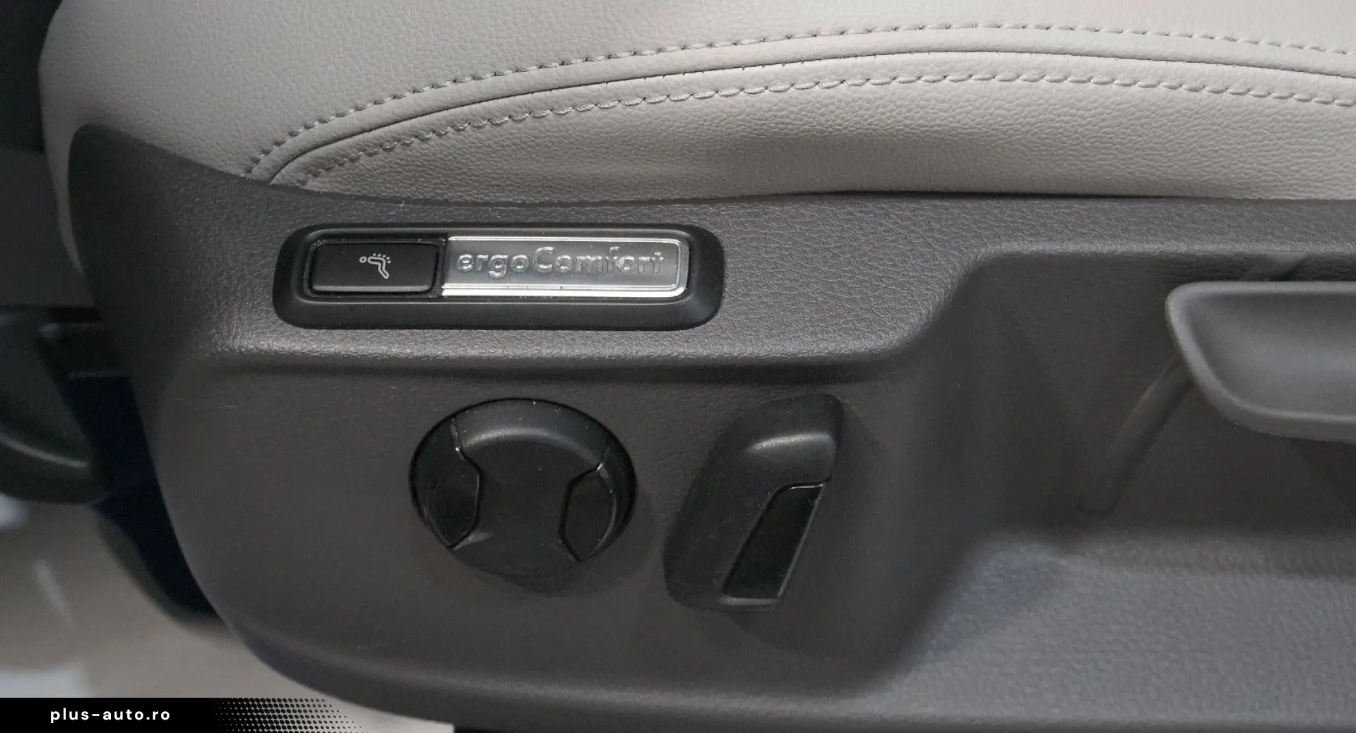 VW Passat Variant Elegance 4Motion ACC MATRIX AHK