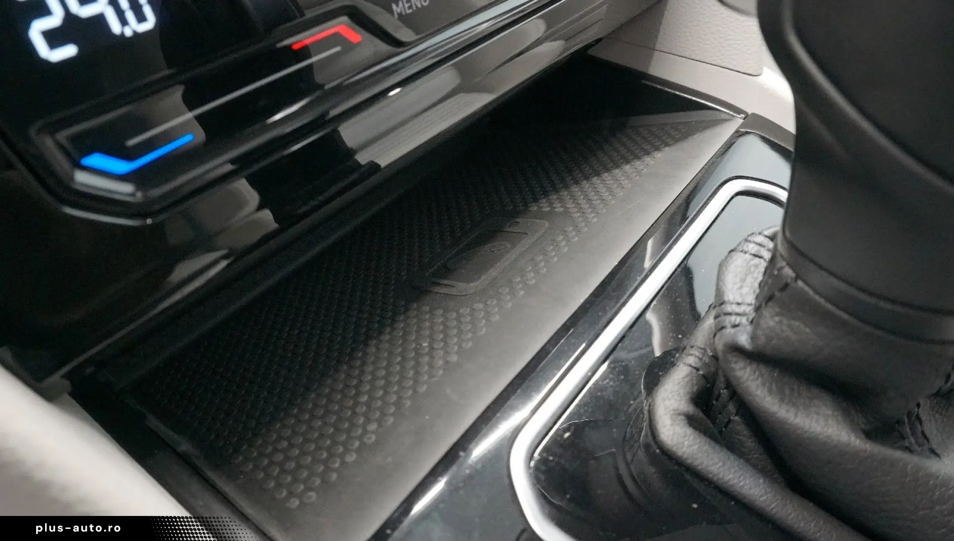 VW Passat Variant Elegance 4Motion ACC MATRIX AHK