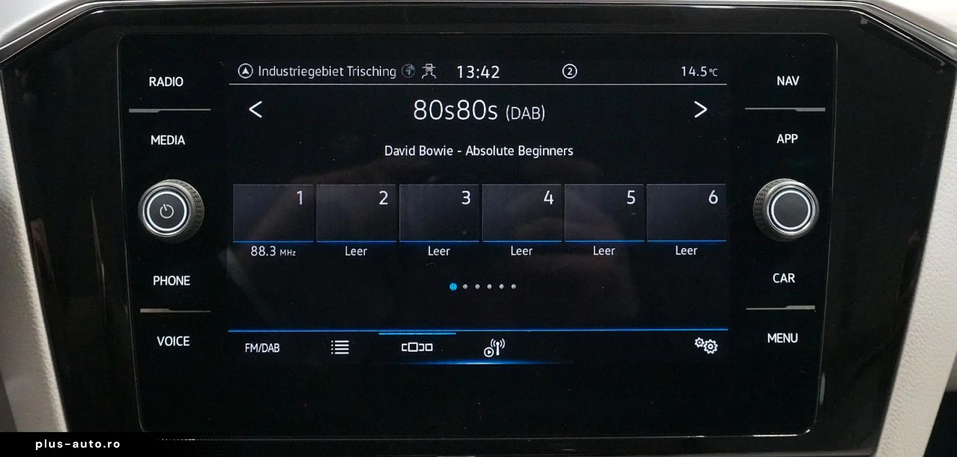 VW Passat Variant Elegance 4Motion ACC MATRIX AHK