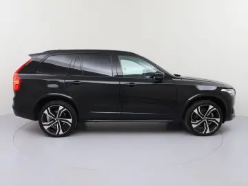 VOLVO XC90 T8 AWD Ultimate Dark
