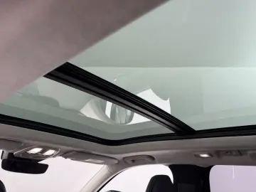 VOLVO XC90 T8 AWD Ultimate Dark