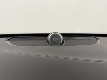 VOLVO XC90 T8 AWD Ultimate Dark