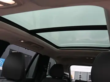 VOLVO XC90 B5 AWD Ultimate Dark