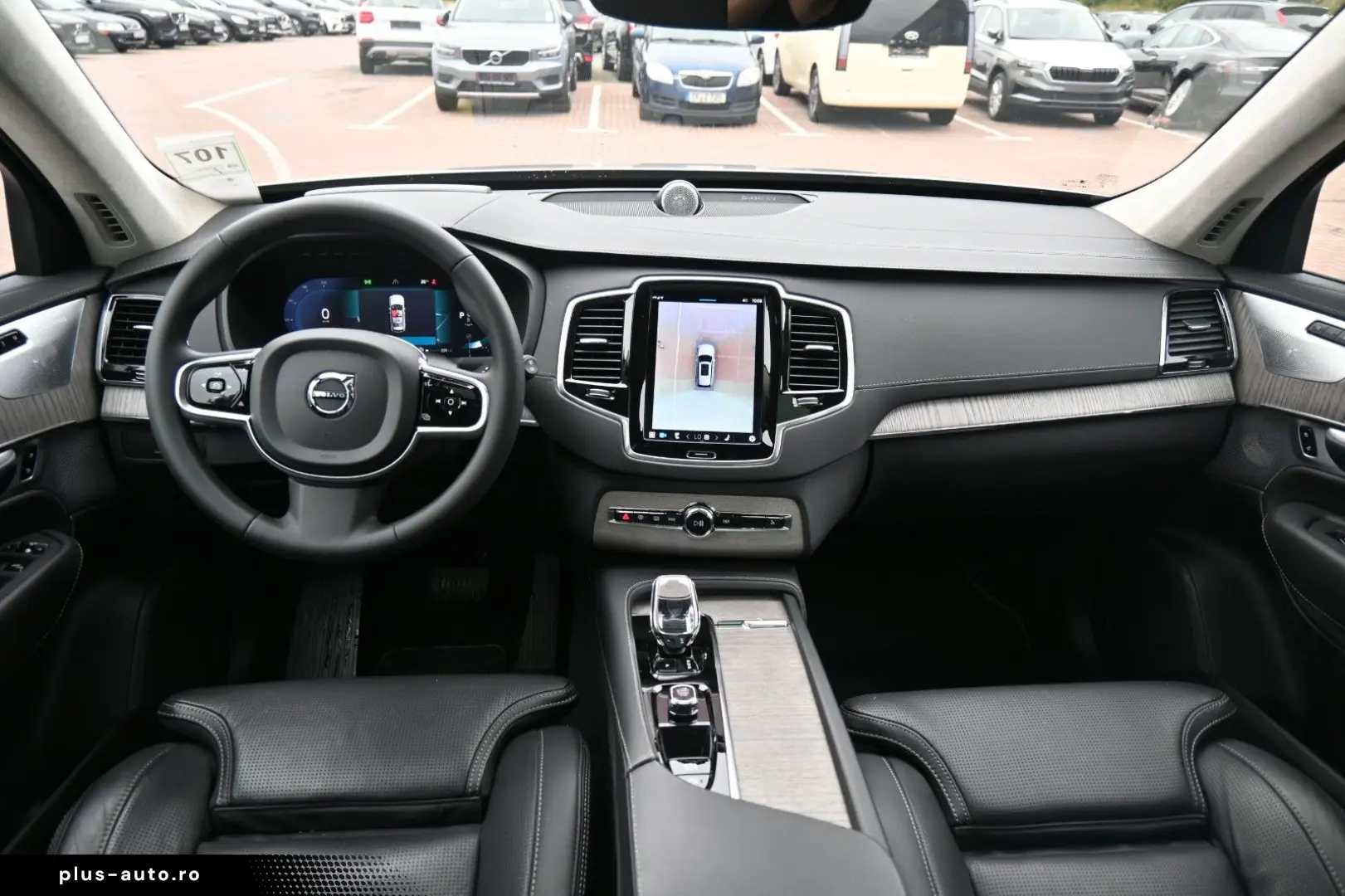 VOLVO B5 AWD Ultimate Dark