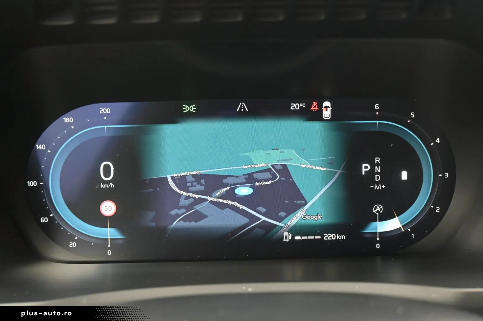 VOLVO B5 AWD Ultimate Dark