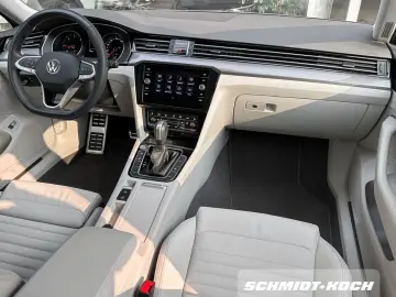 VW Passat Variant Alltrack 4Motion 2.0 TDI DSG AHK