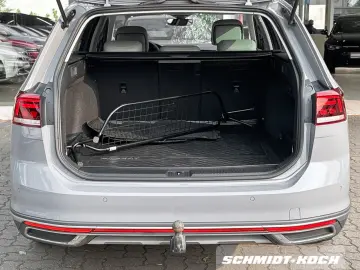 VW Passat Variant Alltrack 4Motion 2.0 TDI DSG AHK