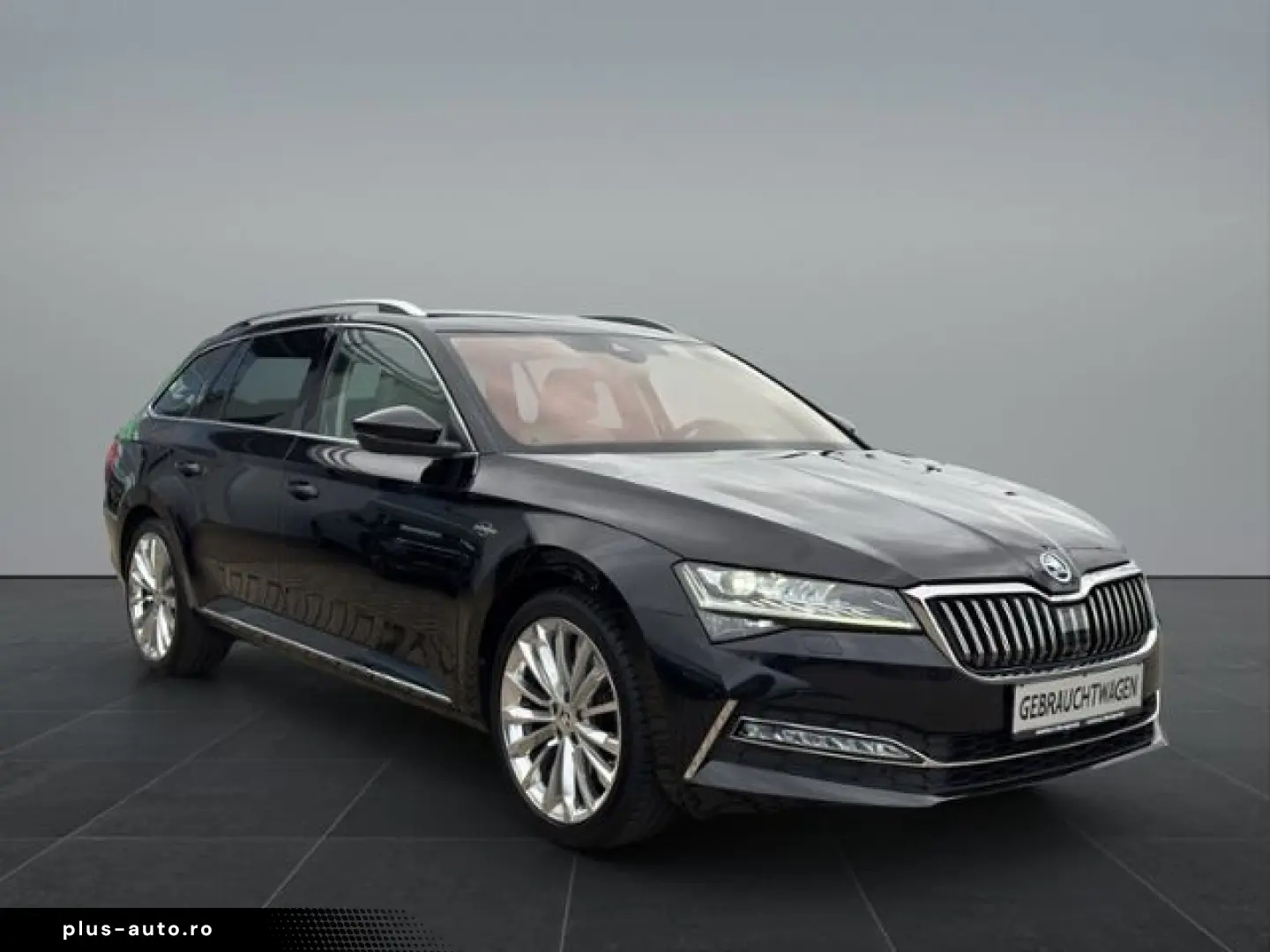 SKODA Superb Combi L&K 2.0TSI DSG 4x4  StndHzg DCC Pan