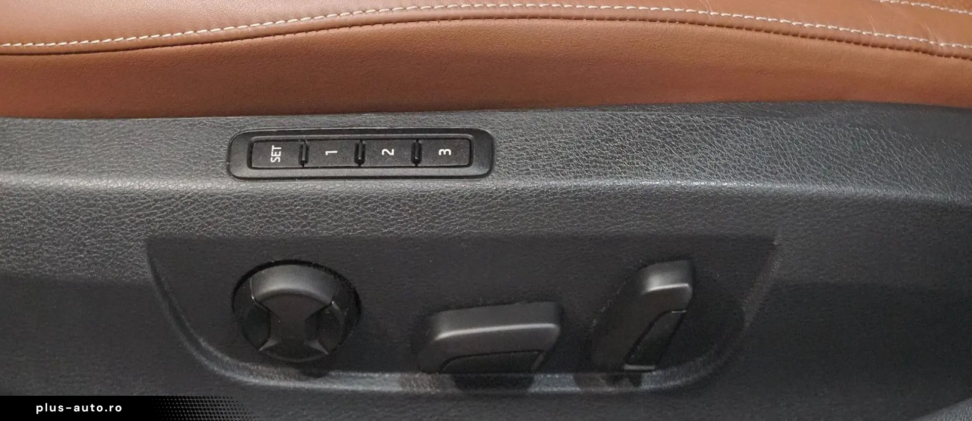 SKODA Superb Combi L&K 4x4 2.0 TSI ACC STDHZ MATRIX