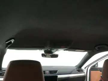 SKODA Superb Combi L&K 4x4 2.0 TSI ACC STDHZ MATRIX