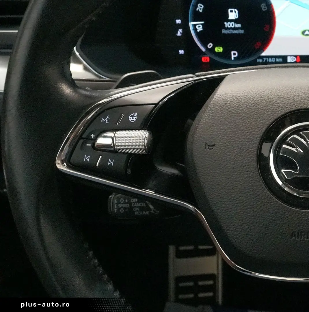 SKODA Superb Combi L&K 4x4 2.0 TSI ACC STDHZ MATRIX