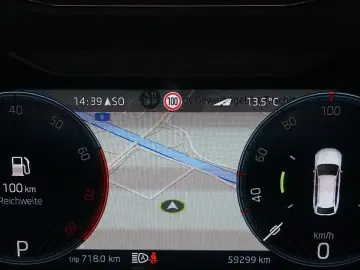 SKODA Superb Combi L&K 4x4 2.0 TSI ACC STDHZ MATRIX