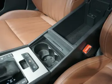 SKODA Superb Combi L&K 4x4 2.0 TSI ACC STDHZ MATRIX