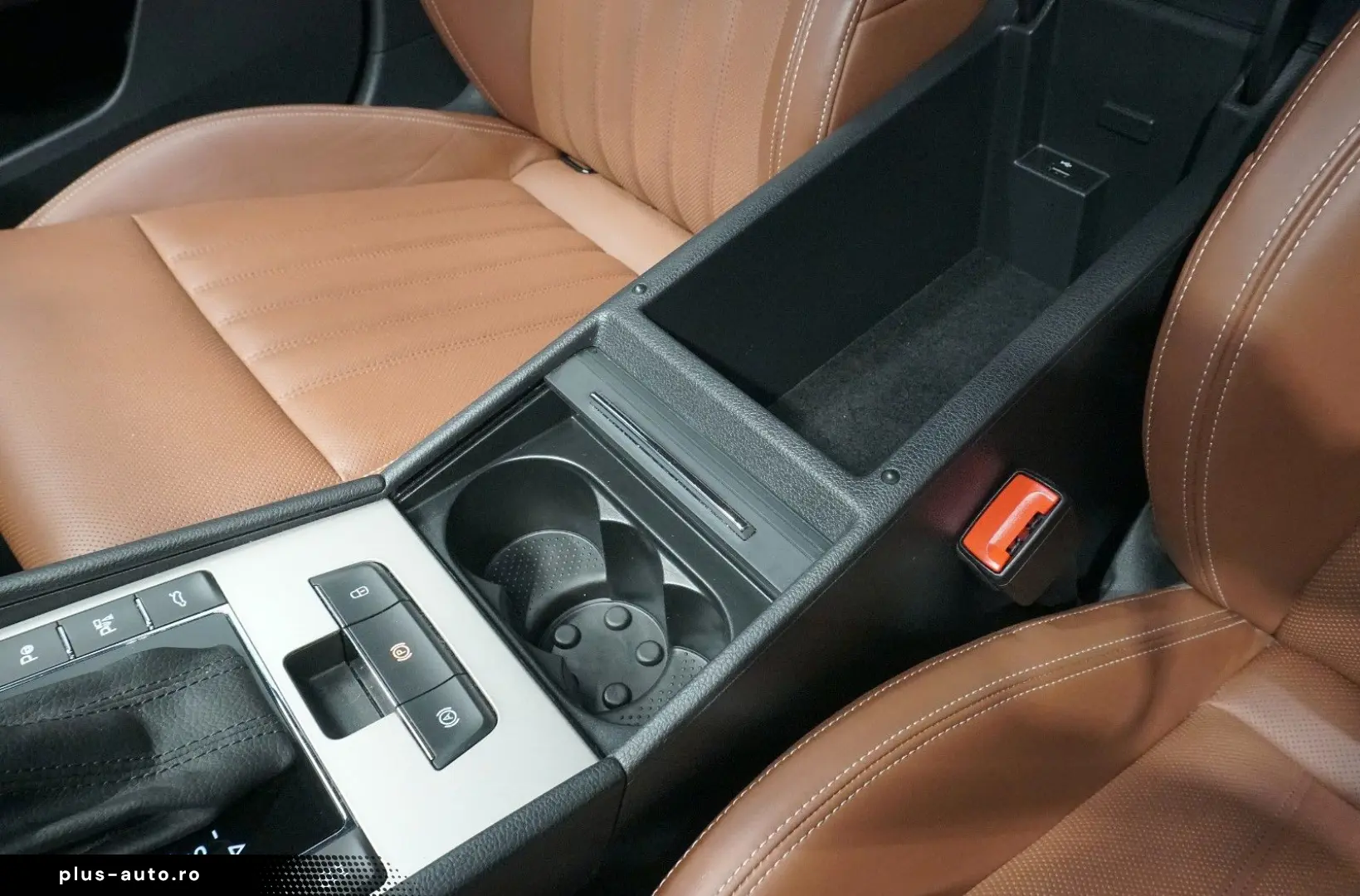 SKODA Superb Combi L&K 4x4 2.0 TSI ACC STDHZ MATRIX