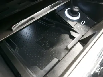 SKODA Superb Combi L&K 4x4 2.0 TSI ACC STDHZ MATRIX