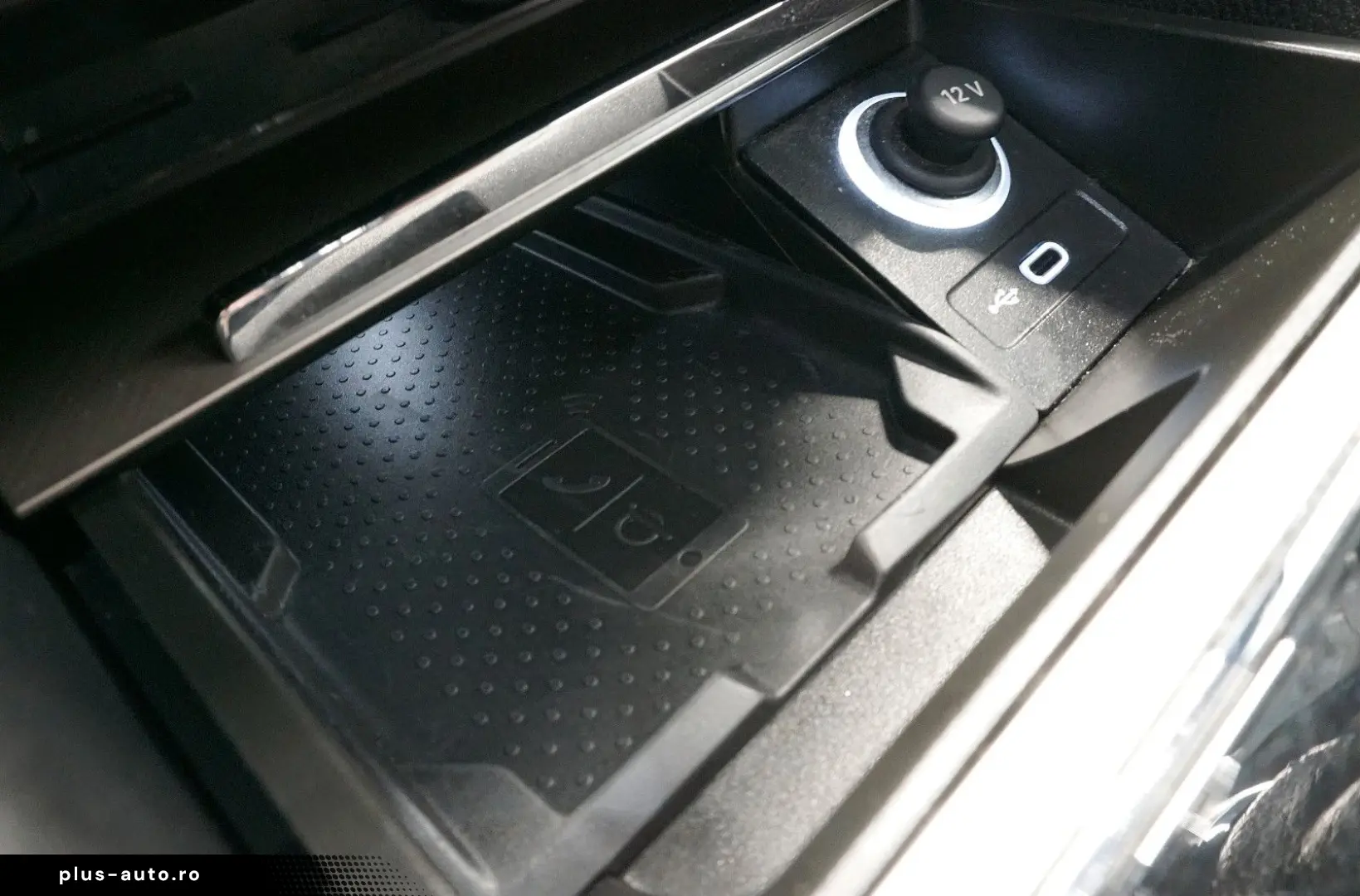 SKODA Superb Combi L&K 4x4 2.0 TSI ACC STDHZ MATRIX