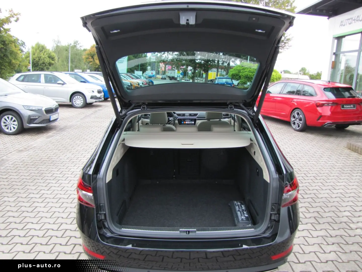 SKODA Superb Combi L&K 4x4 DSG