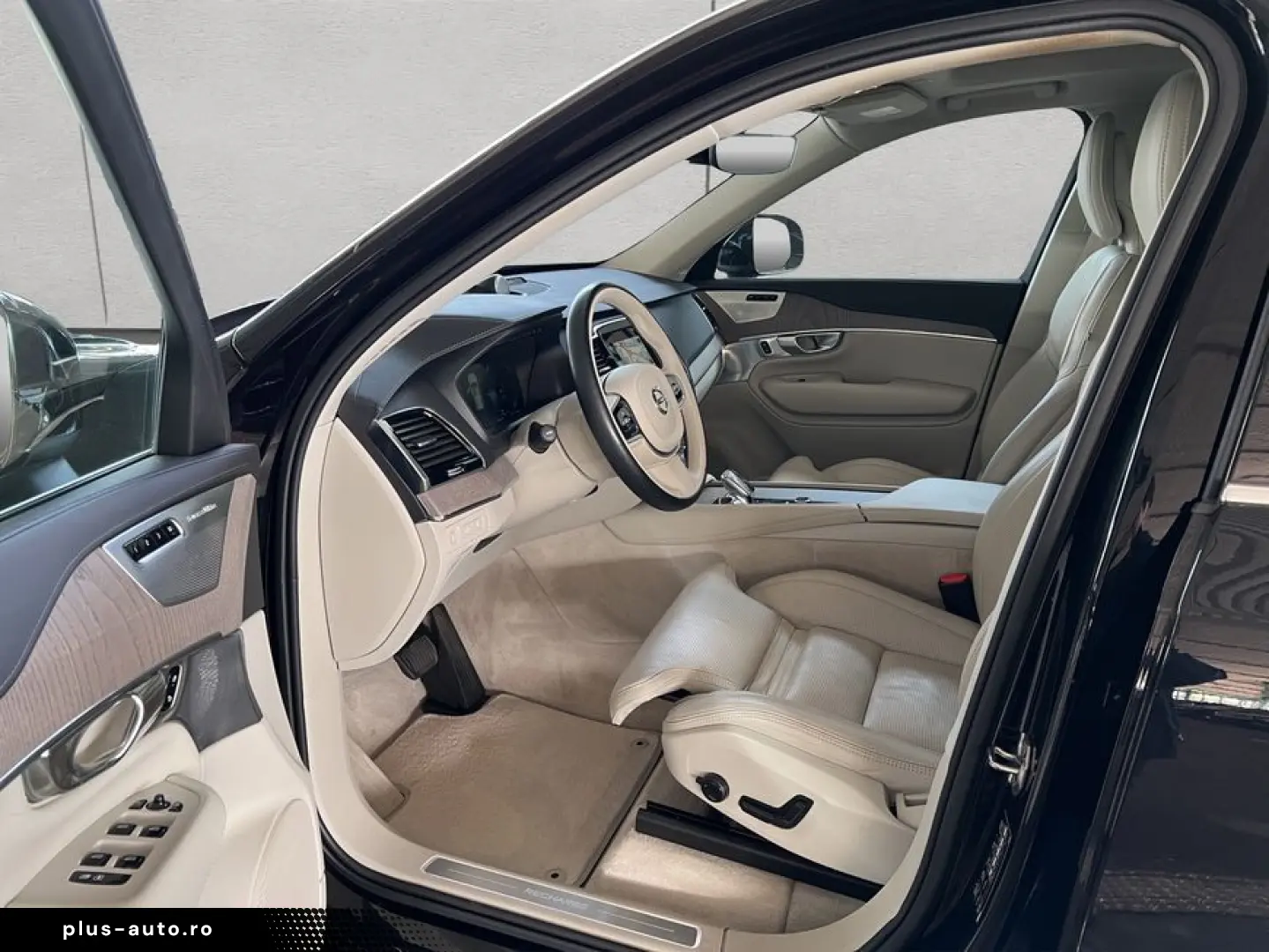 VOLVO XC90 T8 AWD Recharge Inscription