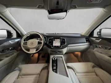 VOLVO XC90 T8 AWD Recharge Inscription
