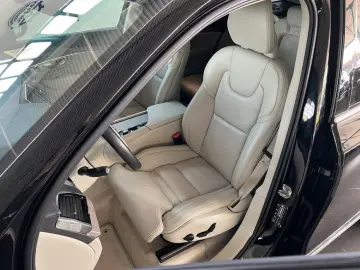 VOLVO XC90 T8 AWD Recharge Inscription