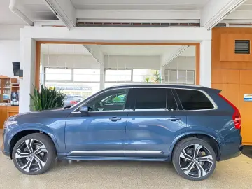 VOLVO XC90 B5 2.0 Diesel AWD Ultimate Bright