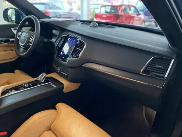 VOLVO XC90 B5 2.0 Diesel AWD Ultimate Bright