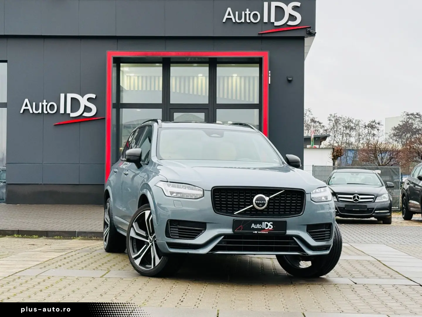 VOLVO XC 90 XC90 Plus Dark Recharge Plug-In Hybrid AWD